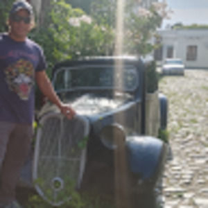 Meet your Posher, Yousev